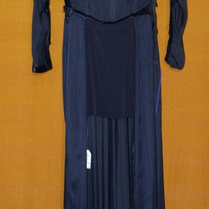 Vintage 1930/40s Black SILK Panne Velvet GLASS BEADED Dress Gown image 10