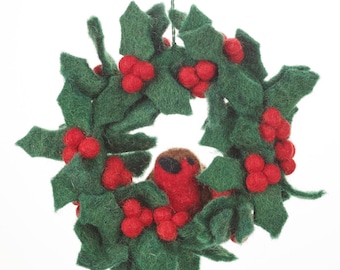 Mini Holly Wreath with Robin - Felt - Holly - Christmas - Wreath - Needle felt - Hanging decoration - Biodegradable - Eco friendly