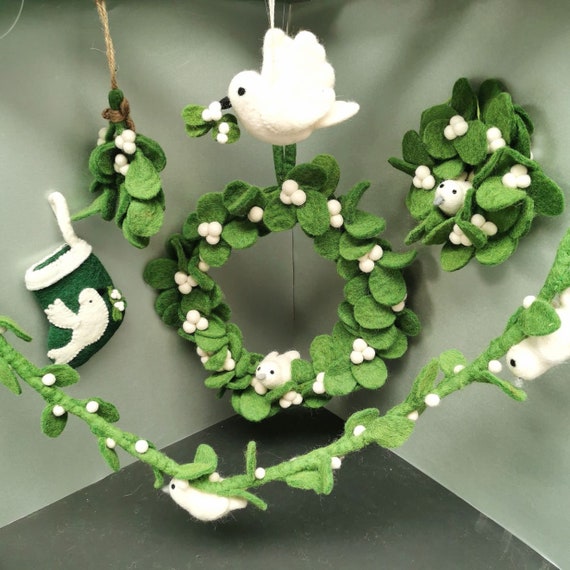 Handmade Needle Felt Hanging Christmas Decoration - Mini Christmas Pudding Wreath Handmade Needle Felt Hanging Christmas Decoration - Mini Christmas Pudding Wreath