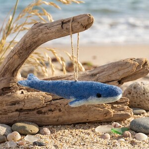 The Big Blue Whale-decoratie: handgemaakte naaldvilten Fairtrade-wol Sealife afbeelding 8