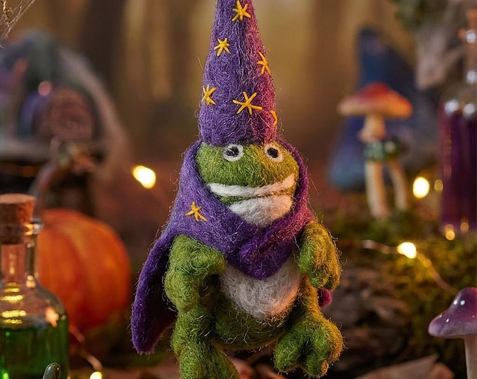 Wizard Frog Hanging Decoration: Handmade Felt Halloween Decor