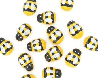 Set di 4 calamite da frigorifero a forma di ape/bumble bee con scatola regalo. Regalo per insegnanti, regalo di Natale, magneti al neodimio. Prodotto nel Regno Unito.