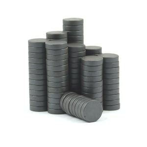Ferrit Scheibenmagnete 12 mm x 3 mm C8 zur Herstellung von Kühlschrankmagneten