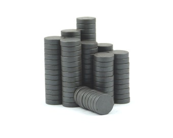 Magneti a disco in ferrite 12 mm x 3 mm C8 per realizzare magneti da frigorifero