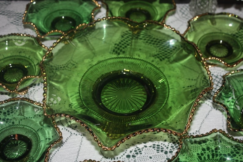 Vintage EAPGUS Glass Green Colorado Pattern 9 Piece Footed Berry Bowl Set with Gold Accents