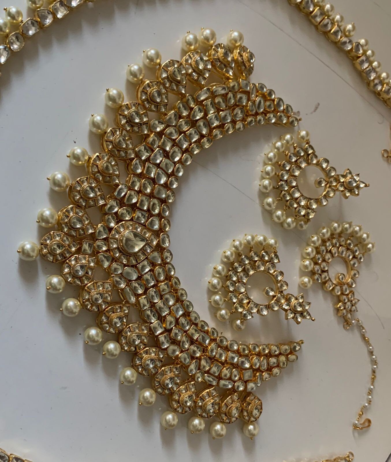 Gold kundan set deals