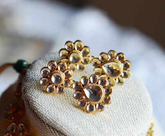 Sarabjit Kundan Phool Earrings