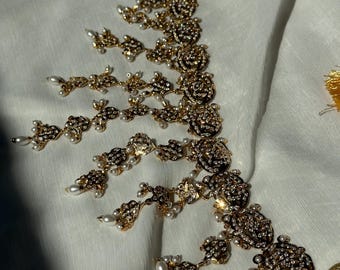 Gargantilla de perlas bañadas en oro Jadau, collar nupcial pakistaní Guluband con pendientes Jadau a juego, joyería nupcial india