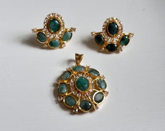 Conjunto de collar y pendientes con colgante de esmeralda / Joyería de plata bañada en oro