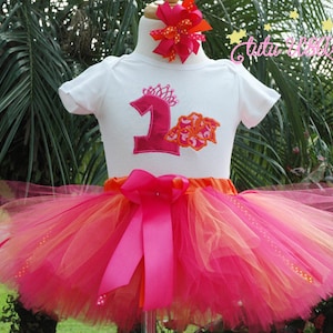 Hawaiian 1st Birthday Girl,outfit,Luau 2nd birthday,Shirt,one year old,girl birthday tutu,luau tutu outfit,Hawaiian 1st birthday,tutu outfit