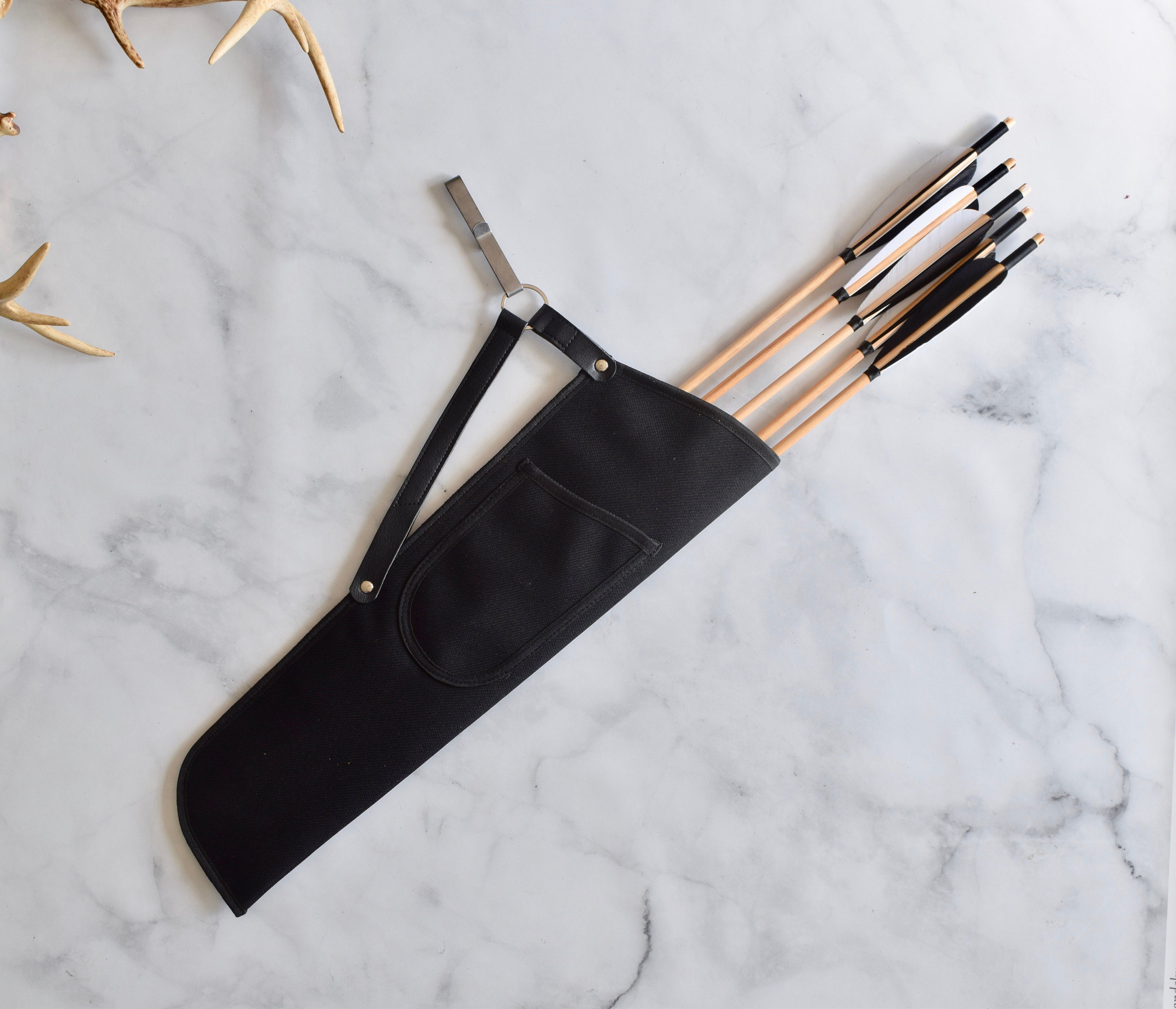 Black Hip Quiver - Archery Side Quiver - Traditional Archery Quiver
