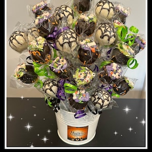 Halloween Cake pops, cauldron cake pops, halloween cauldron chocolate, spooky halloween cake pop