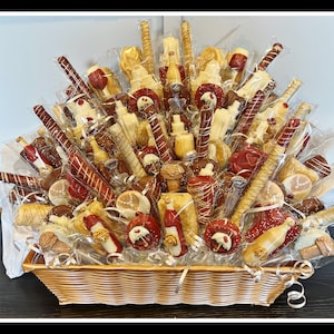 Wine chocolate, wine themed basket, wine chocolate basket, wine favors, wine party, wine bridal shower