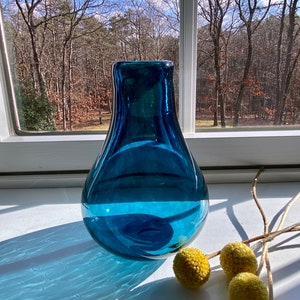 Aquamarine Bud Vase, Handblown Glass, Hand Blown Bottle, Pretty Blue Vase, StudioAtPennyLane, Boho Chic, Minimalist, Spring Vase, Genie Vase