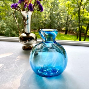 Dark Aqua Blue Petite Bud Vase, Handblown Glass, Hand Blown Vase, Bubble Vase, The Studio at Penny Lane, Boho Chic, Minimalist, Spring Vase