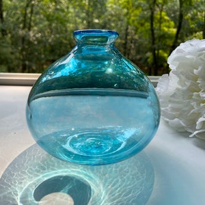Aquamarine Blue Bud Vase, Handblown Glass, Hand Blown Vase, Squat, Bubble Vase, The Studio at Penny Lane, Boho Chic, Minimalist, Spring Vase