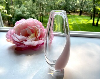 Hand Blown Glass Bud Vase: Clear Teardrop with Pink Leaf