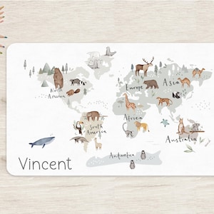 Schreibtischunterlage Weltkarte Tiere Wunschname personalisiert Name Kinder Kinderzimmer Schreibtisch Mädchen Junge