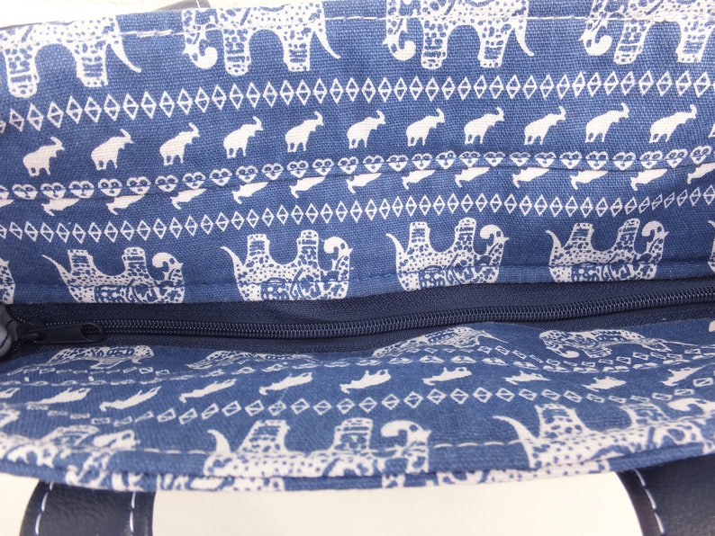 Elephant Fabric Handbag Elephant Tote Bag Summer Fashion Elephant Gift for Women Elephant Fabric Elephant Zippered Tote Bag