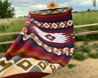 Mothers Day Gift Ideas | Alpaca Wool Blanket Blend Queen Size, Father’s day Gift Ideas, Home Decor Ideas, Housewarming Gifts