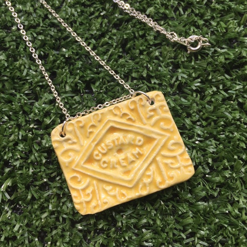 Ceramic Biscuit Necklace Custard Cream image 2