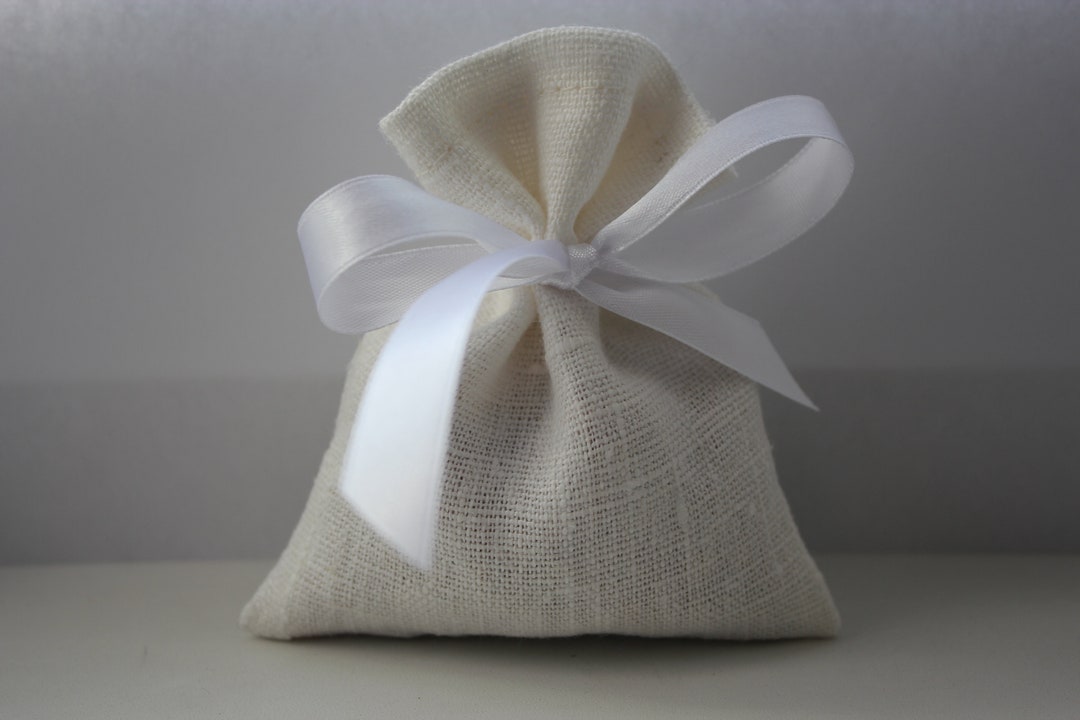 Set of 100 Fabric Gift Bags, Rustic Wedding Favor Bag, White Linen Gift Bags, Jevelry Bags