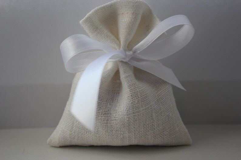 Wedding Favor Bags White Linen Favor Bags Medium 4 x 6 Set of 50
