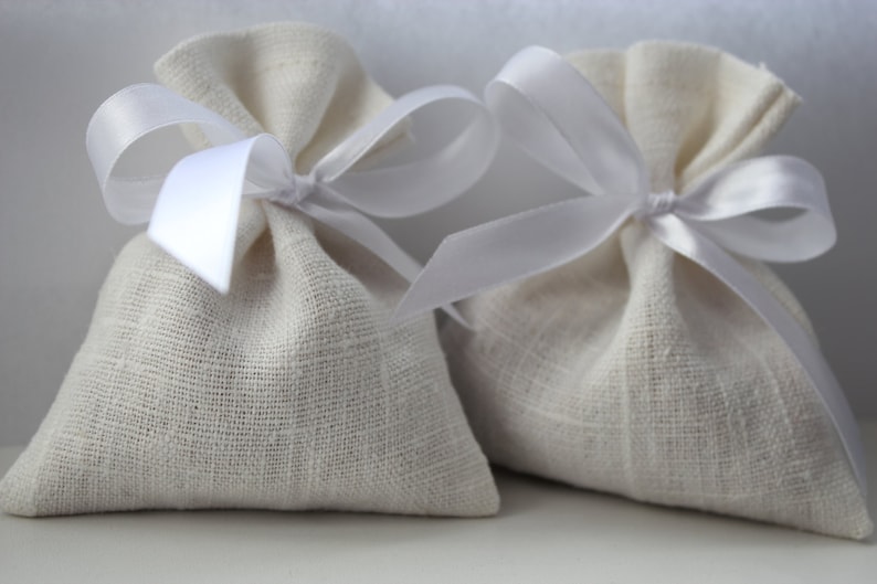 Wedding Favor Bags White Linen Favor Bags Medium 4 x 6 Set of 50