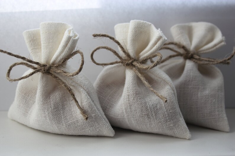 Set of 130 Wedding Favor Bags White Linen Favor Bags Medium 4 x 6