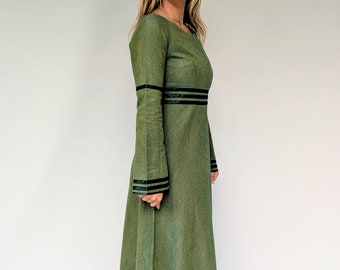 1970&#39;s Khaki Green Maxi Dress with Flared Sleeves and Empire Waist, Medieval Style, Cosplay, Celtic Gown.
