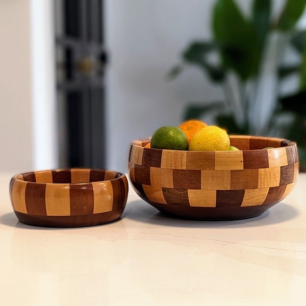 60s Cambridge Ware Chequered Wooden Fruit or Salad Bowl and Smaller Side Bowl Set