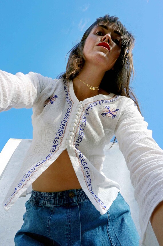 Vintage Embroidered White Shirt, Boho Floral Embro