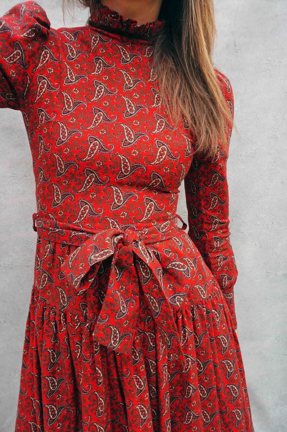 Vintage 70s Paisley Prairie Dress, Red Boho Pleate