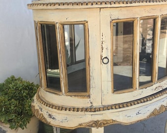 JEWELER Display Case with Tray Vintage Queen Anne style DOUBLE DOOR Oval Vitrine