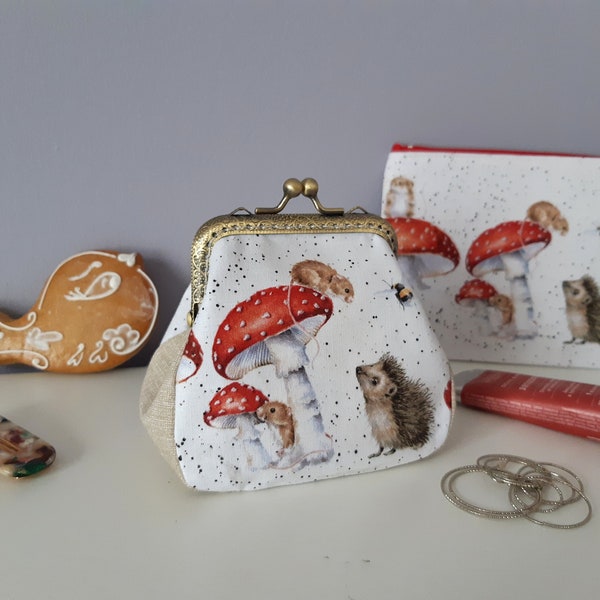 Cute coin purse clutch with mice, mushrooms, birds and hedgehog, kiss lock purse