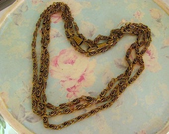 Metal chain for bags and purses