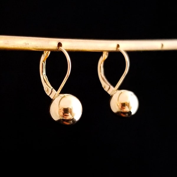 14k gouden bal oorbellen, 1/4 inch breed, gepolijst geel goud, hendel ruggen, eenvoudige minimale moderne ontwerp, gedeukt, zoals is