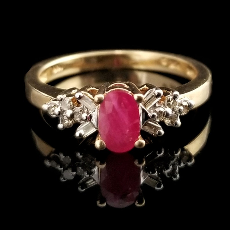Yellow Gold Band 3.9mm Wide Prong Set Gemstone Pink Oval Gemstone Size 7 10k Ruby and Diamond Ring Estate Jewelry Oval 6mm Tall