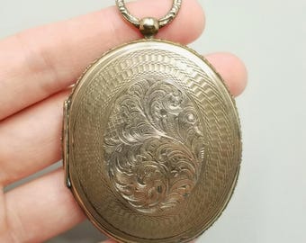 Antique Large Gold Filled Oval Daguerreotype Double Sided Photo Locket 2 7/8 Inch Tall Engraved Names 1800s Victorian As Is