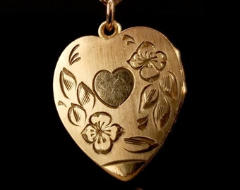 Vintage Heart Shaped Locket Necklace, 18 Inch Chain, 1 Inch Tall, Yellow Gold Filled, Floral Design, Photos, Keepsake, Estate