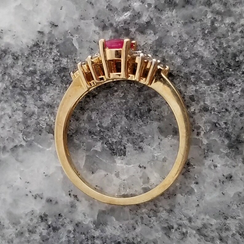 Yellow Gold Band 3.9mm Wide Prong Set Gemstone Pink Oval Gemstone Size 7 10k Ruby and Diamond Ring Estate Jewelry Oval 6mm Tall