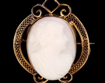 Vintage 10k Cameo Brooch, 1 1/8 Inch, Oval Gold Bezel Yellow Gold Frame Lapel Pin, Carved Light Pink Shell, Estate Jewelry