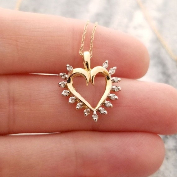 10k Diamond Heart Pendant and 18.5 Inch Thin Chai… - image 2