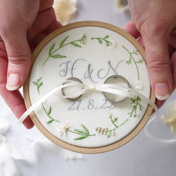 Seashell Wedding Ceremony Ring Holder (RH1) - Folksy