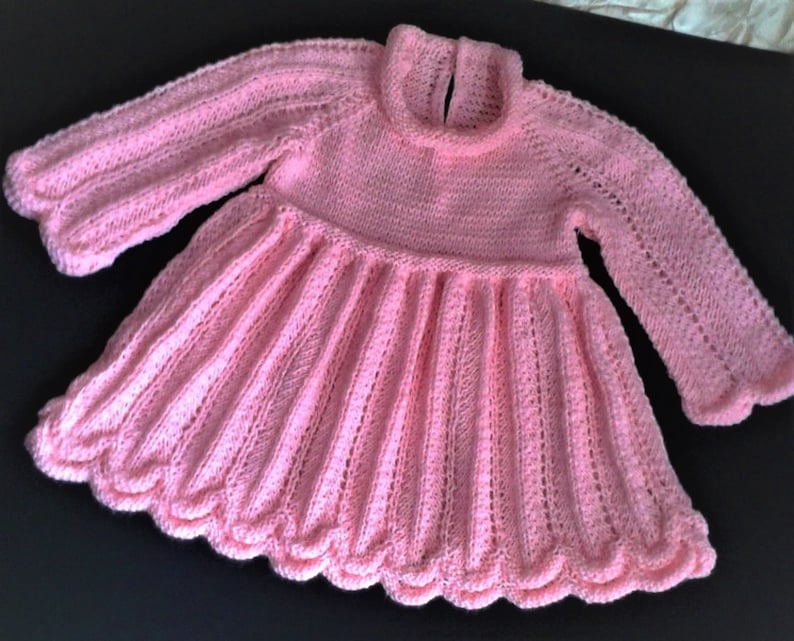 Knitted dress for girls \u0412\u044f\u0437\u0430\u043d\u043e\u0435 \u043f\u043b\u0430\u0442\u044c\u0435 \u0434\u043b\u044f \u0434\u0435\u0432\u043e\u0447\u043a\u0438