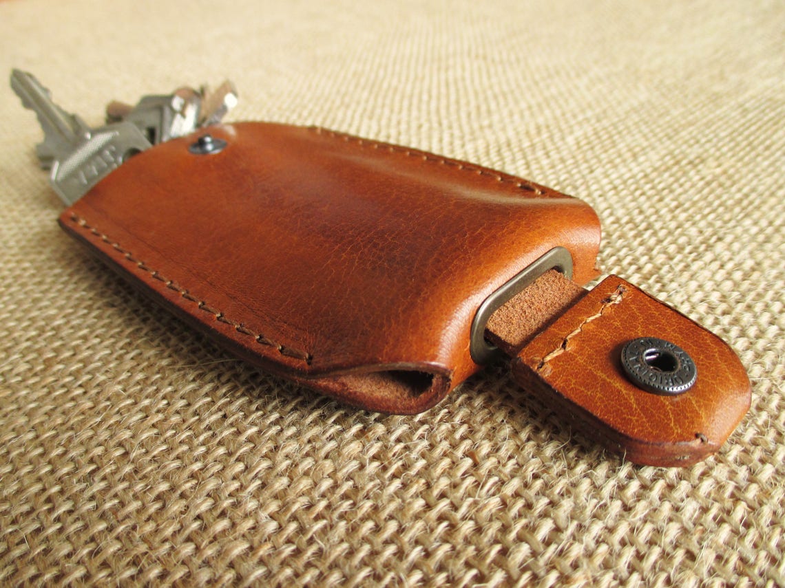 Leather Key Holder With Pull Strap Keychain Key Pouch Etsy