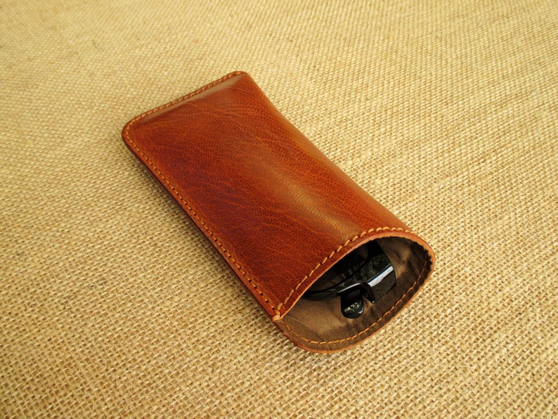 Leather glasses case, sunglass and reading glasses case, eyewear sleeve, handmade cover zdjęcie 2
