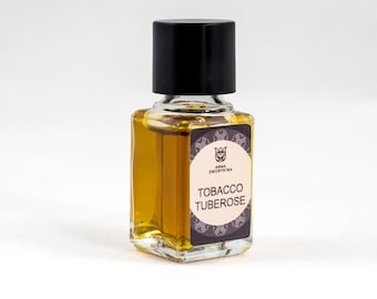 Tobacco tuberose - olfactory art in a bottle, floral and learhery, with galbanum, tuberose, tobacco and agarwood Flacon.