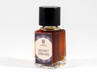 Secret dreams - olfactory art in a bottle, leather and woody, with Juniper, immortelle, osmanthus, labdanum, castoreum, tobacco, vetiver