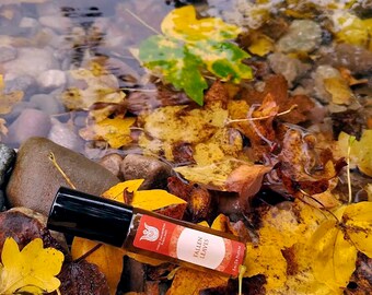 Fallen leaves- olfactory art in a bottle,Balsamic and woody fragrance of autumn leaves, with cistus, immortelle,cardamom,vanilla,vetiver